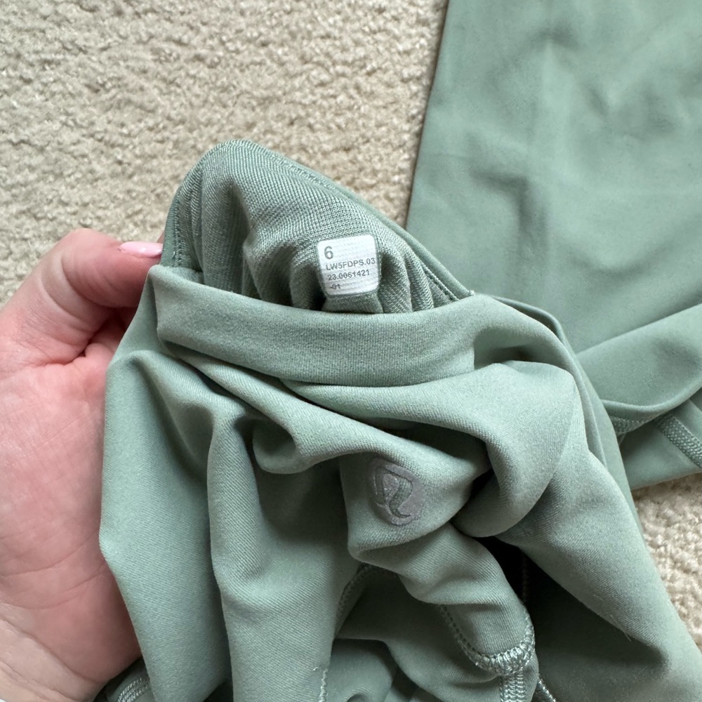 Lululemon Align Mini Flare palm court - Picture 2 of 3